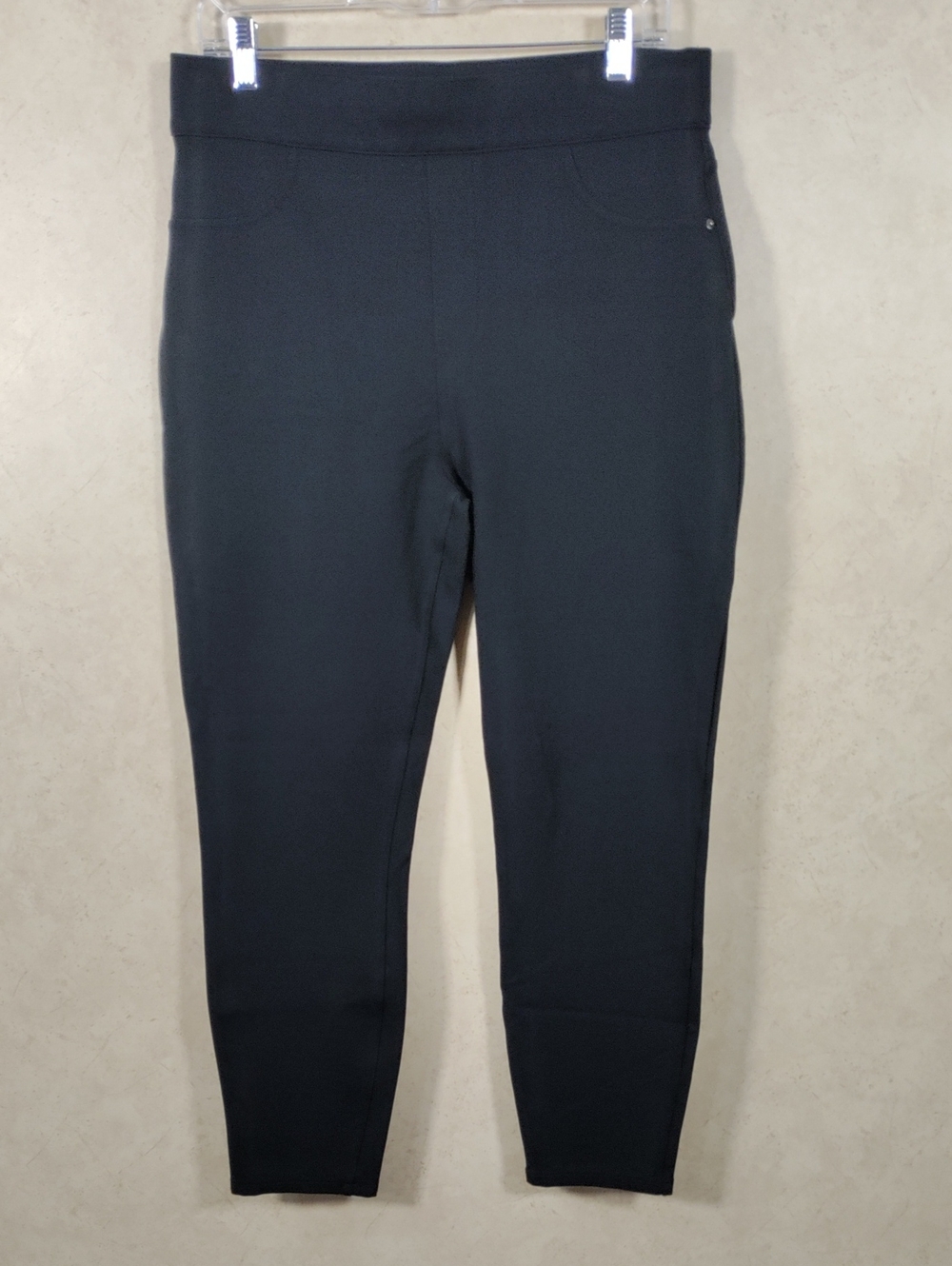 I179 SPANX Black Ponte Pull-On Ankle Pants XL
